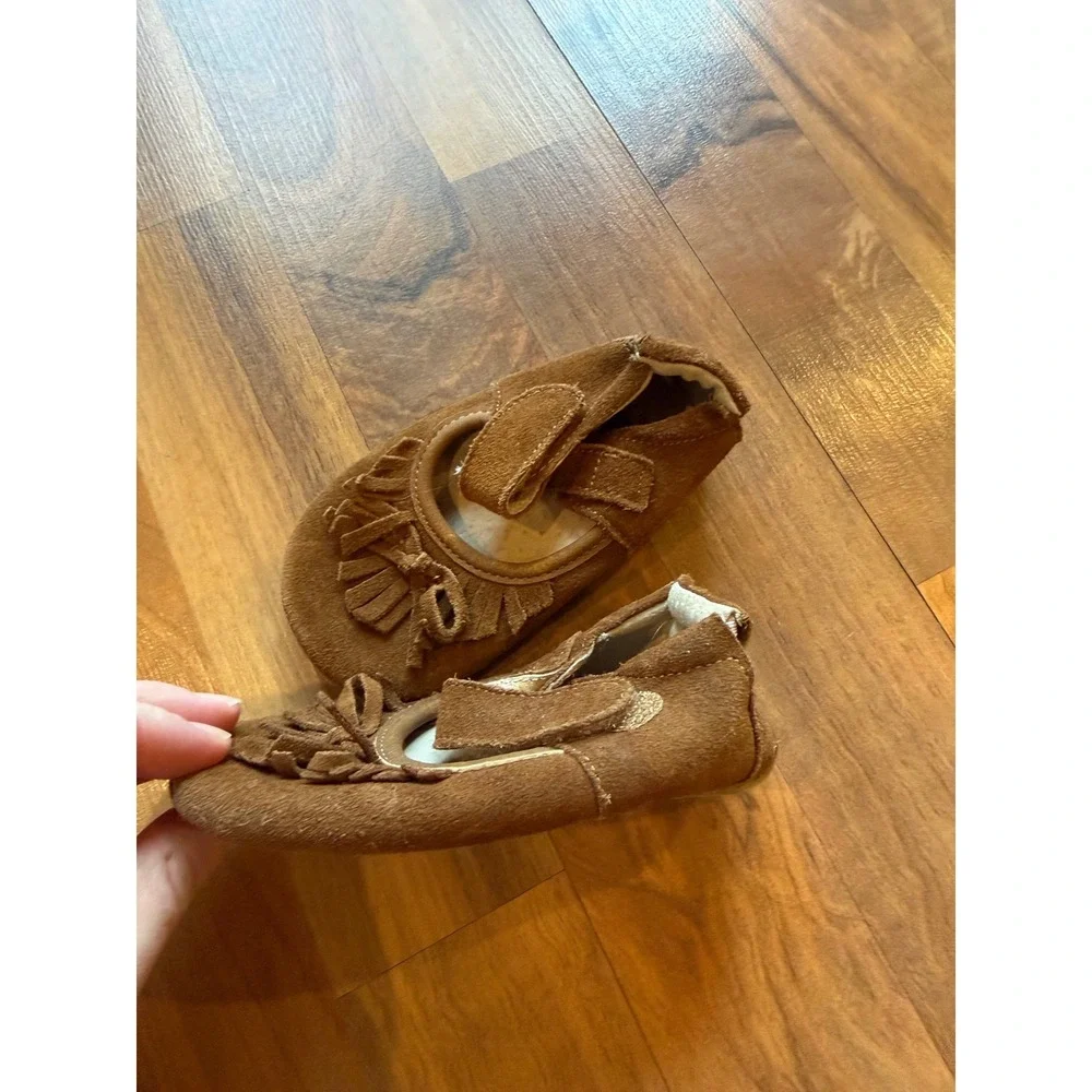 Livie Luca Brown Suede Moccasin Baby Shoes‎ Size 18 24 Months Fringe Bow walker